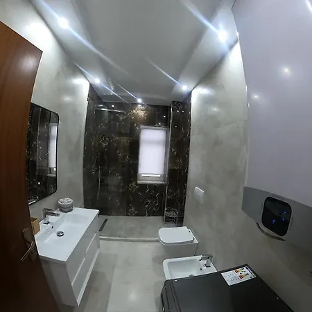 Appartement F C