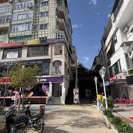 Appartement F C Tirana